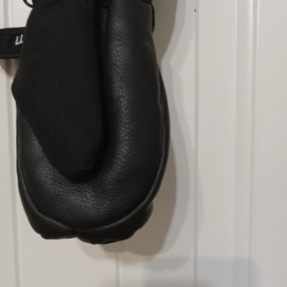 MCTI Kids Winter Mittens Black Fleece Lined‎ Waterproof Insulated KDS-19 XXXS